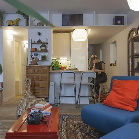 Green Flat In The Heart Of Apartment *